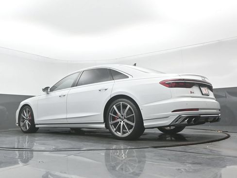 Used 2023 Audi S8 w/ S8 Executive Package AWD/4WD image 32