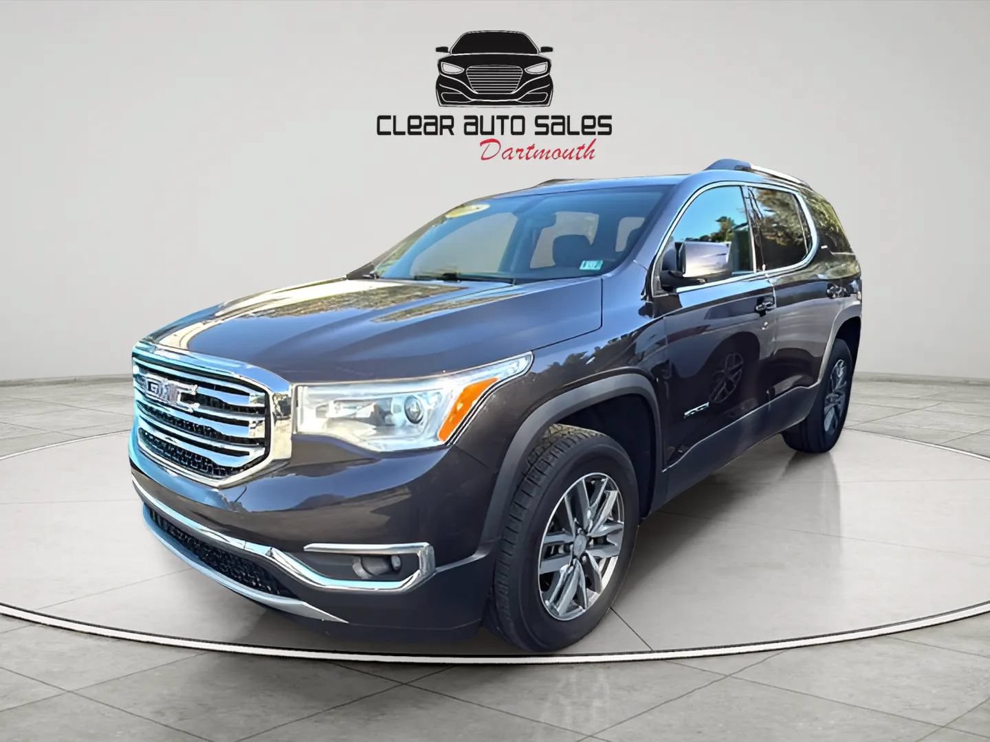 Used 2018 GMC Acadia SLE AWD/4WD image 2