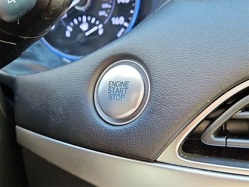 Used 2021 Hyundai Palisade SEL w/ Premium Package image 25