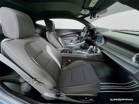 Used 2019 Chevrolet Camaro LT w/ RS Package image 36