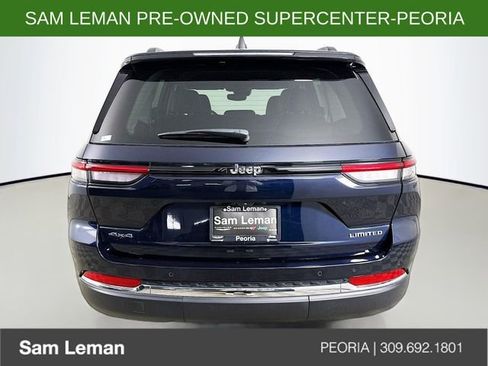 Used 2024 Jeep Grand Cherokee Limited image 6