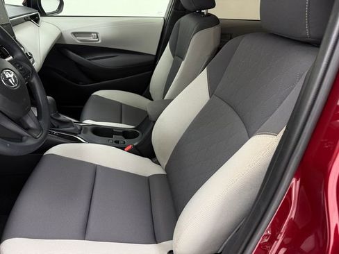 Used 2026 Toyota Corolla LE FWD image 25