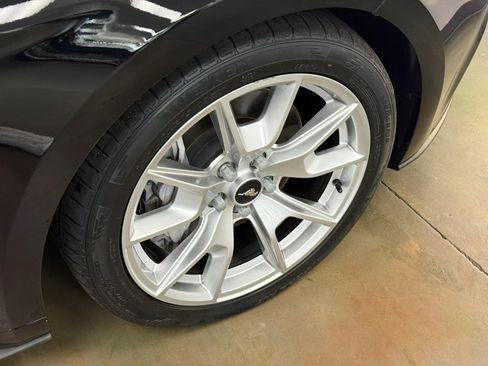 Used 2015 Ford Mustang GT Premium w/ Equipment Group 401A RWD image 9