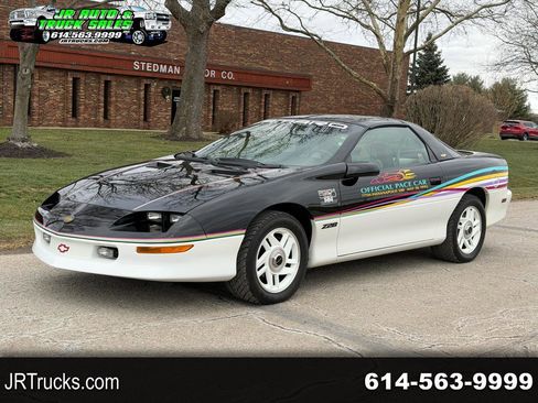 Used 1993 Chevrolet Camaro Z28 RWD image 1