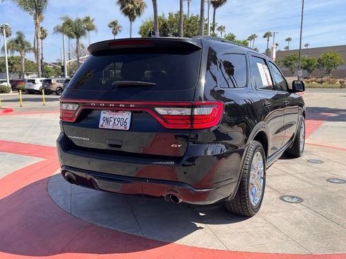 Used 2024 Dodge Durango GT RWD image 8