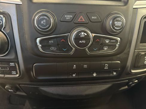 Used 2021 RAM 1500 Classic Warlock w/ Luxury Group AWD/4WD image 22