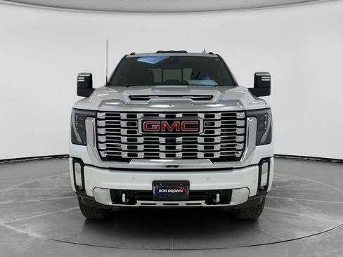Used 2024 GMC Sierra 3500 Denali w/ Denali Reserve Package AWD/4WD image 8