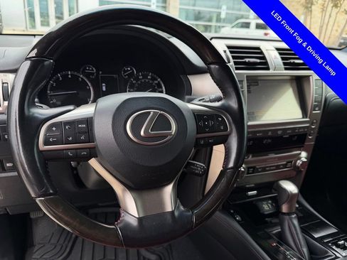Used 2021 Lexus GX 460 Premium w/ Premium Package AWD/4WD image 13