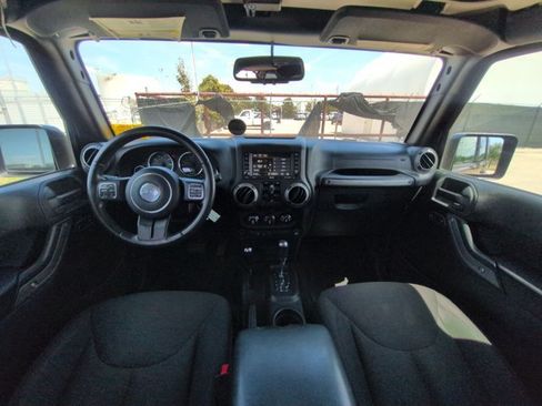 Used 2016 Jeep Wrangler Unlimited Sport AWD/4WD image 15