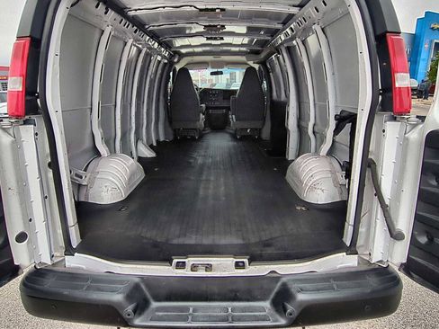 Used 2022 Chevrolet Express 2500 Extended w/ Driver Convenience Package image 22