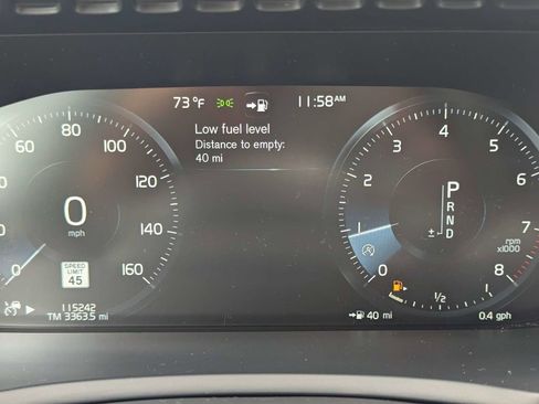 Used 2016 Volvo XC90 T6 Momentum w/ Momentum Plus Package AWD/4WD image 25