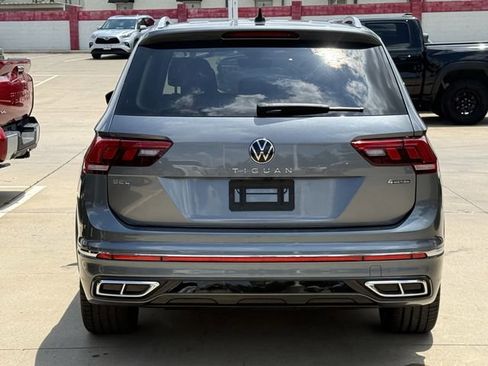 Used 2022 Volkswagen Tiguan SEL R-Line AWD/4WD image 5