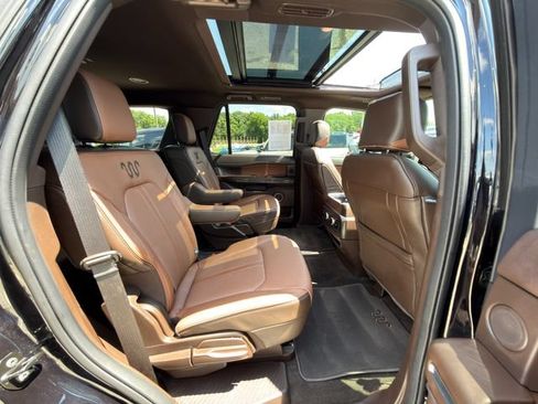 Used 2024 Ford Expedition King Ranch AWD/4WD image 11