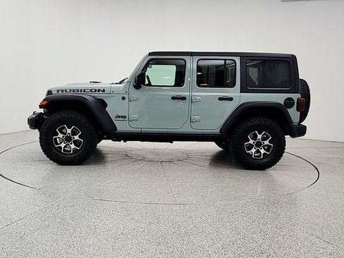 Used 2024 Jeep Wrangler Unlimited Rubicon w/ Convenience Group AWD/4WD image 8