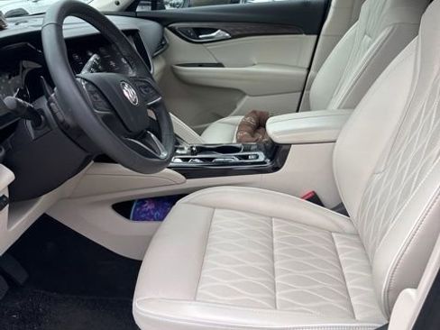 Used 2023 Buick Envision Avenir FWD image 2