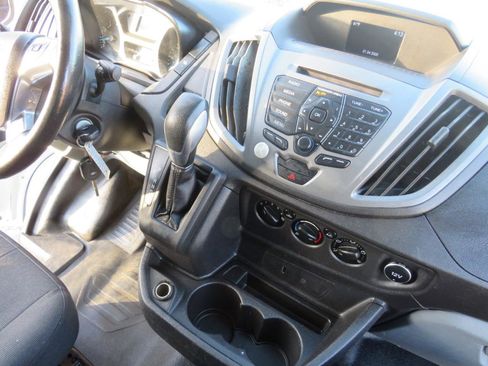 Used 2017 Ford Transit 250 130 Medium Roof RWD image 17
