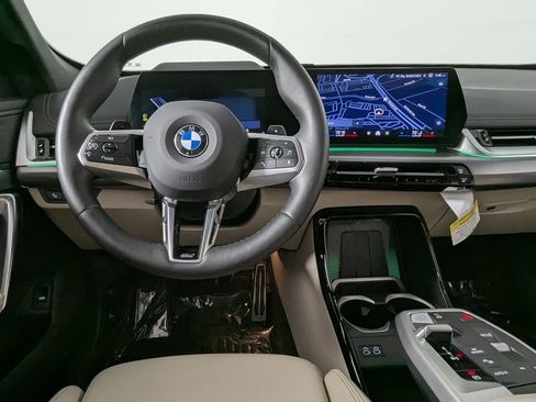 Used 2025 BMW X1 xDrive28i w/ Technology Package AWD/4WD image 19