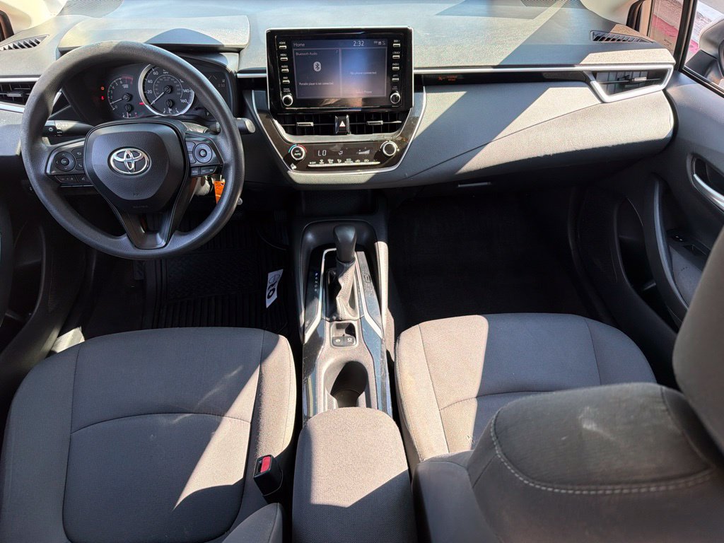 Used 2020 Toyota Corolla LE FWD image 16