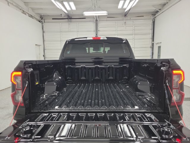 Used 2026 Ford Ranger Lariat w/ FX4 Off-Road Package AWD/4WD image 8