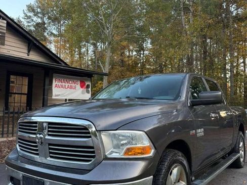 Used 2015 RAM 1500 Big Horn image 2