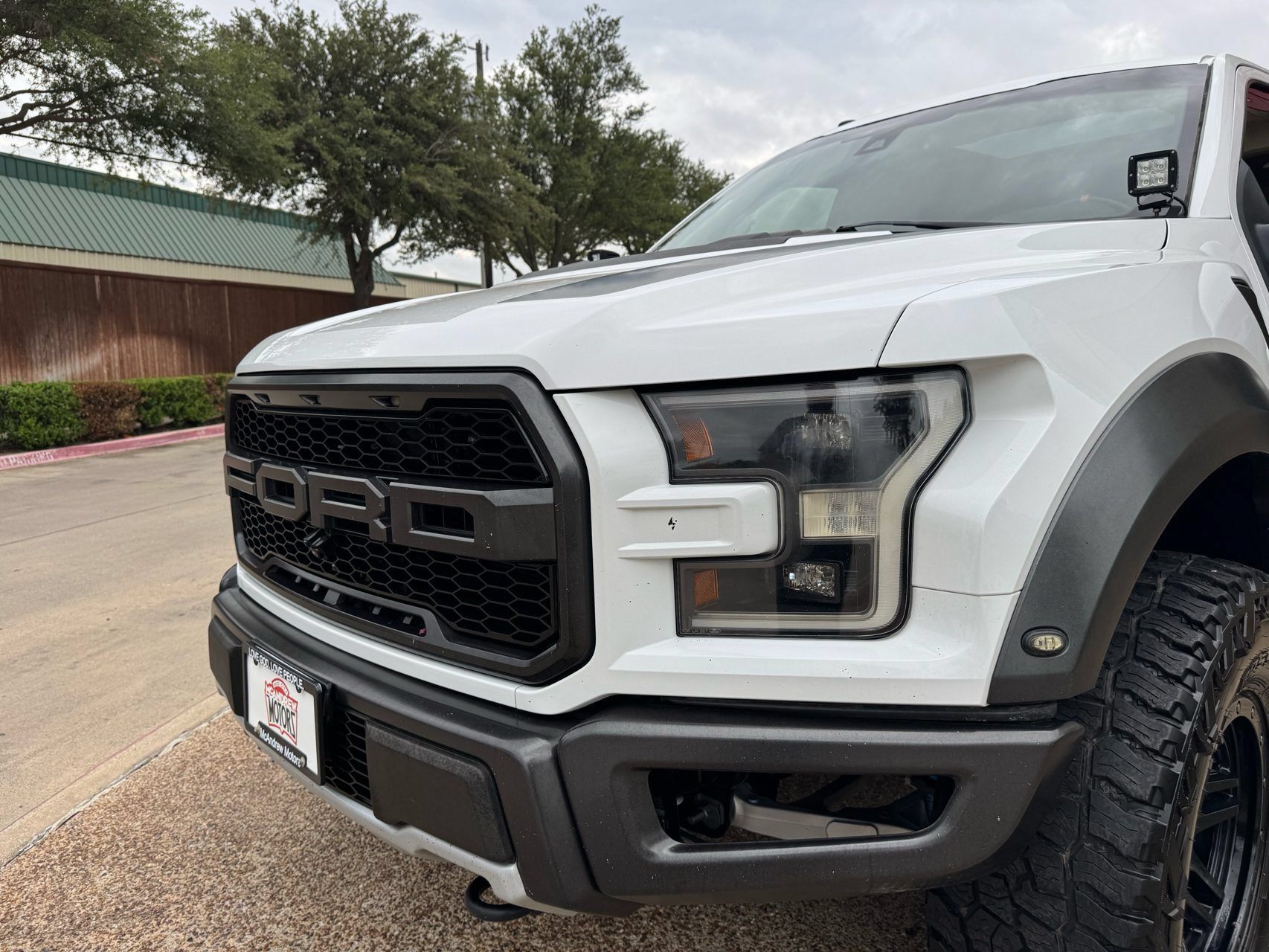 Used 2018 Ford F150 Raptor w/ Equipment Group 802A Luxury AWD/4WD image 4