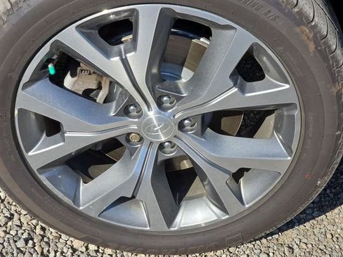 Used 2021 Hyundai Palisade SEL w/ Premium Package image 10