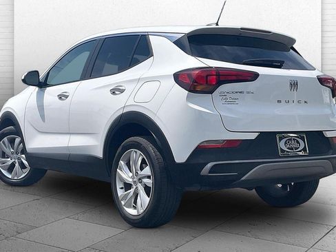Used 2025 Buick Encore GX Preferred AWD/4WD image 12