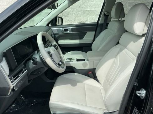 Certified 2025 Hyundai Santa Fe SEL FWD image 14