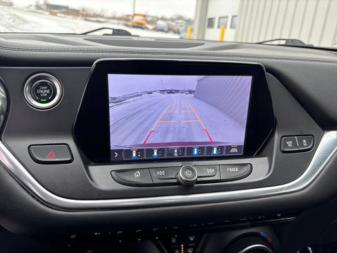 Used 2019 Chevrolet Blazer LT w/ Sound & Technology Package FWD image 27