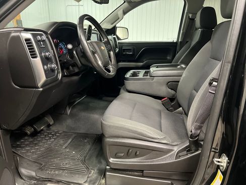 Used 2016 Chevrolet Silverado 1500 LT w/ Midnight Edition image 14