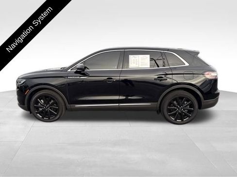 Certified 2023 Lincoln Nautilus Reserve w/ Monochromatic Package image 3