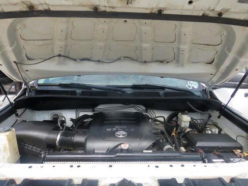 Used 2020 Toyota Tundra SR AWD/4WD image 31