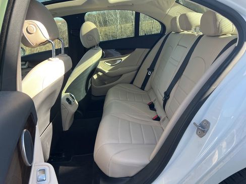 Used 2017 Mercedes-Benz C 300 4MATIC Sedan image 23