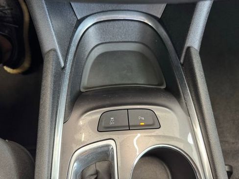 Used 2025 Chevrolet Malibu LT image 30