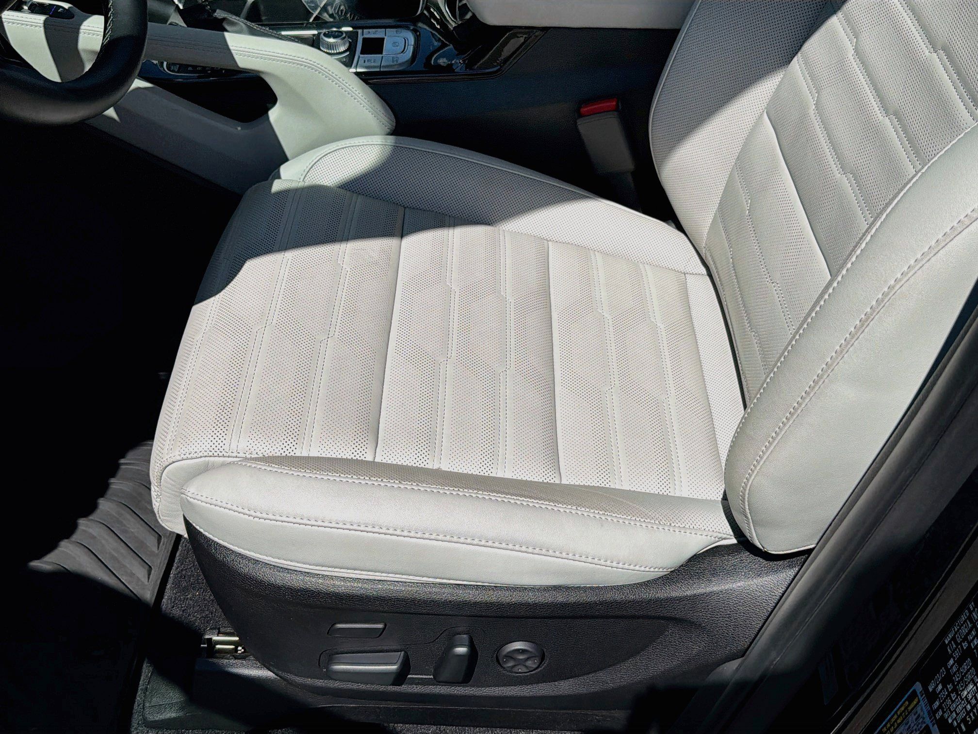 Used 2023 Kia Telluride SX Prestige AWD/4WD image 20