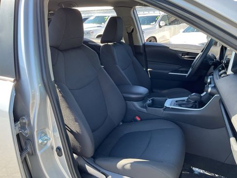 Used 2023 Toyota RAV4 LE FWD image 21