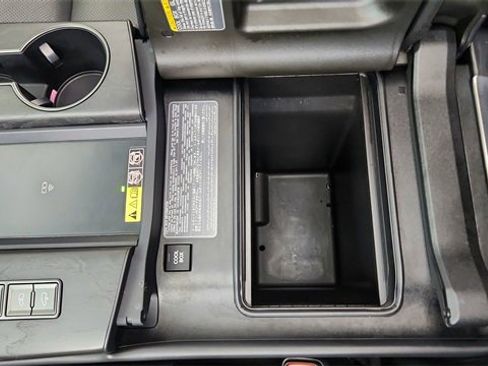 Used 2023 Lexus LX 600 4WD w/ Luxury Package image 54