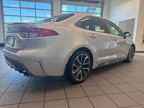 Used 2020 Toyota Corolla SE image 11