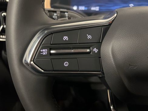 New 2026 Chevrolet Equinox ACTIV w/ Convenience Package III AWD/4WD image 15