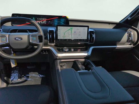 New 2026 Ford Expedition Max Platinum w/ Stealth Appearance Package AWD/4WD image 19