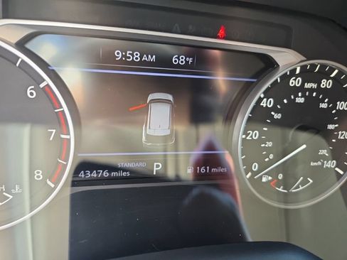 Used 2023 Nissan Rogue SV FWD image 36