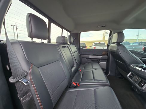 Used 2022 Ford F150 Lariat w/ Equipment Group 502A High AWD/4WD image 30