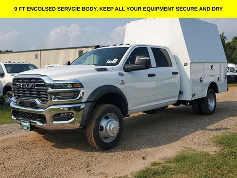 New 2026 RAM 5500 Tradesman AWD/4WD image 3