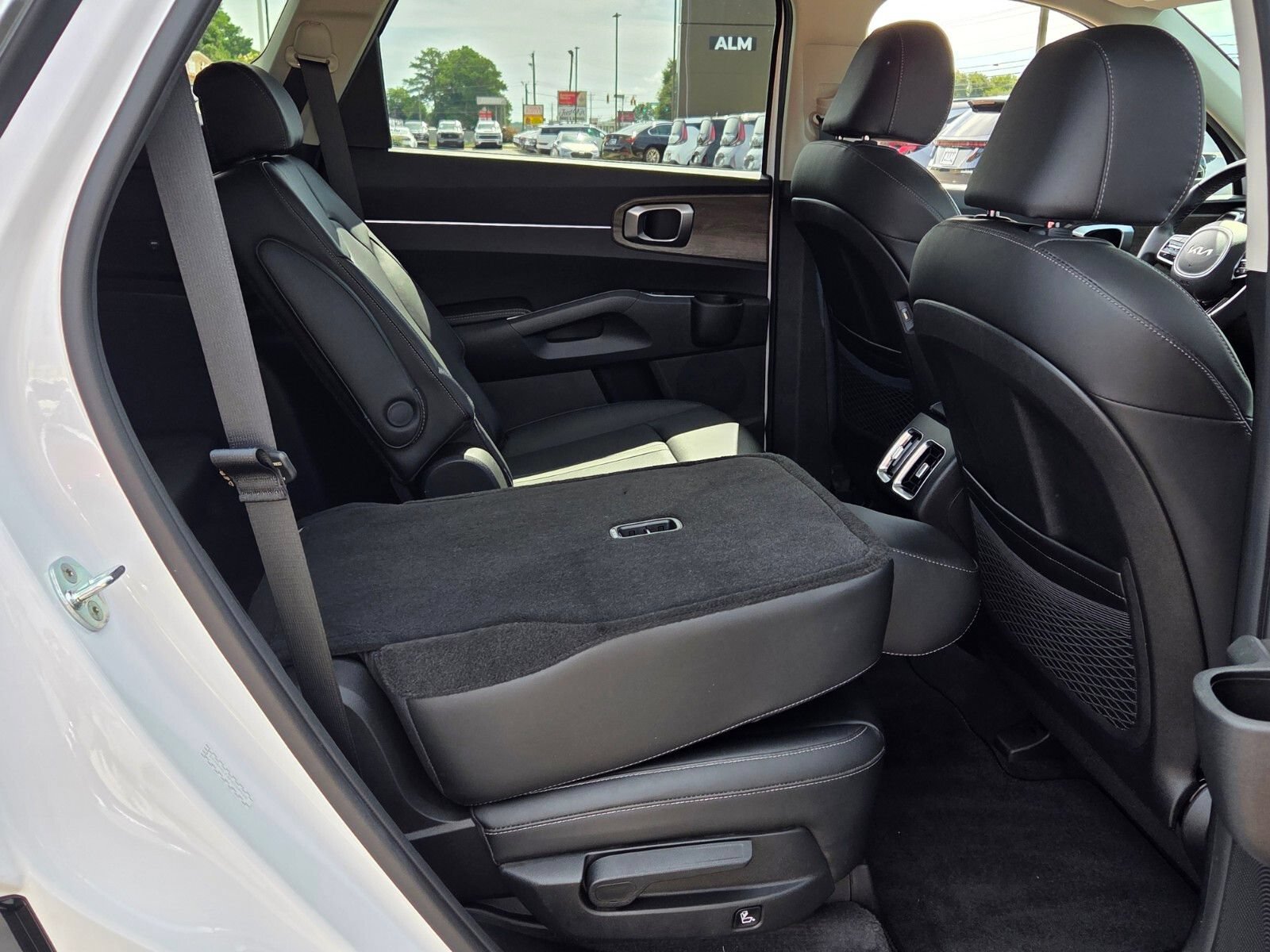 Used 2023 Kia Sorento EX FWD image 17