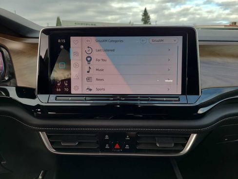 Used 2024 Volkswagen Atlas SE image 24