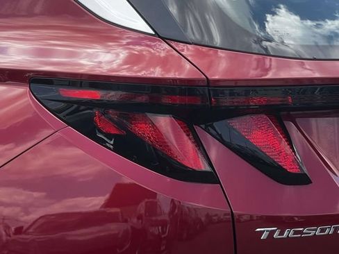 Certified 2024 Hyundai Tucson SE AWD/4WD image 9