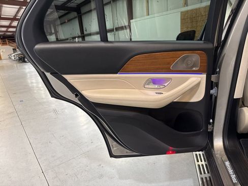 Used 2022 Mercedes-Benz GLE 350 image 35