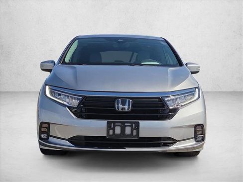 Used 2024 Honda Odyssey EX-L image 2