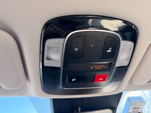 Certified 2024 Hyundai Sonata SEL FWD image 28