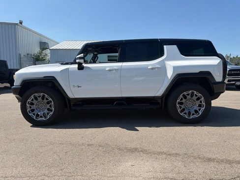 Used 2025 GMC Hummer EV 3X AWD/4WD image 8
